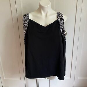 Used in Great Condition Junonia Black/White Plus Size (6X) Swim Racer Back Tank